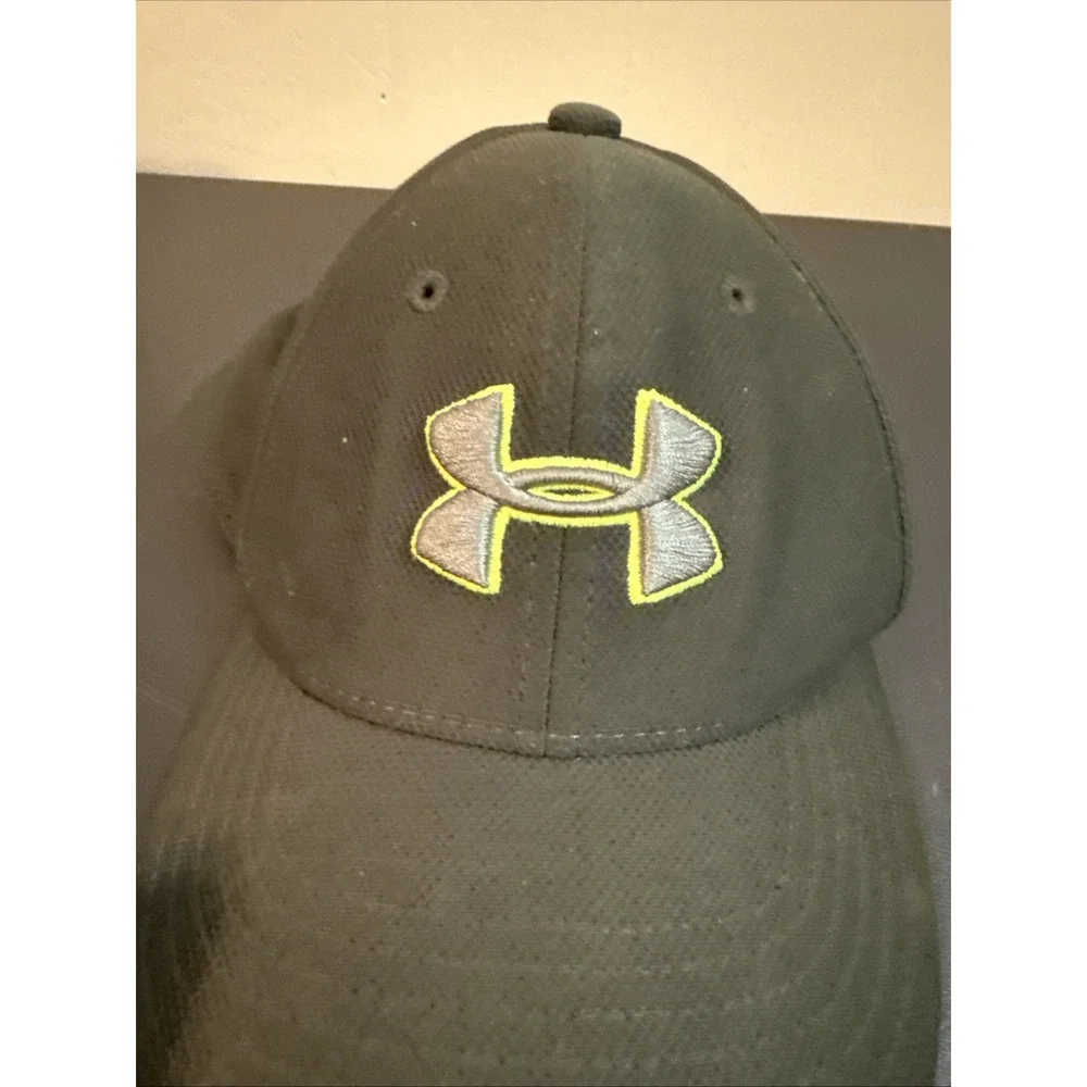 Under Armour  Fitted Youth Hat Green Sz XS